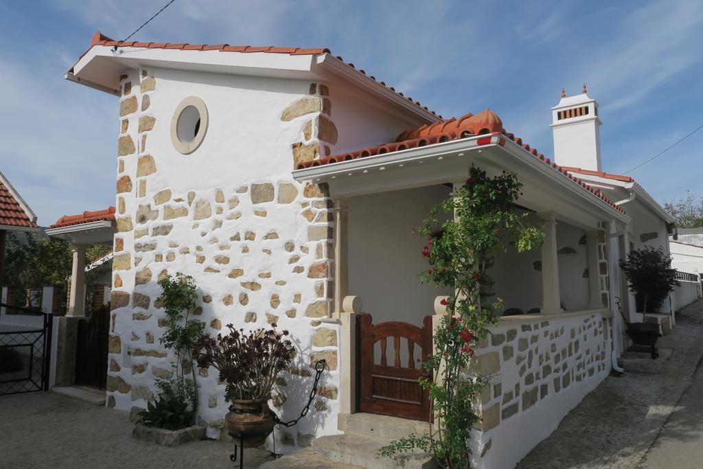 Noz Por Cá... Turismo Em Espaco Rural Alcaria  Exterior foto